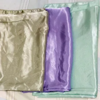 رومیزی ساتن