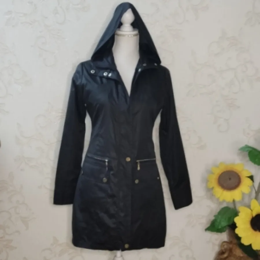 بارانی کلاهدار و آستردار