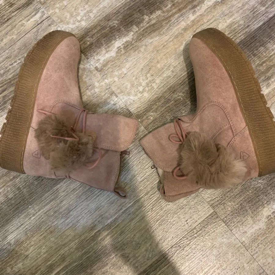 نیم بوت tamaris