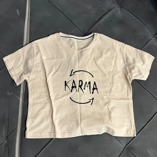 تیشرت کراپ کوتاه