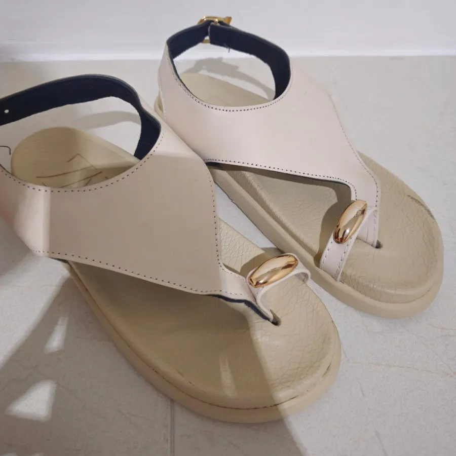 صندل تابستونی کرم