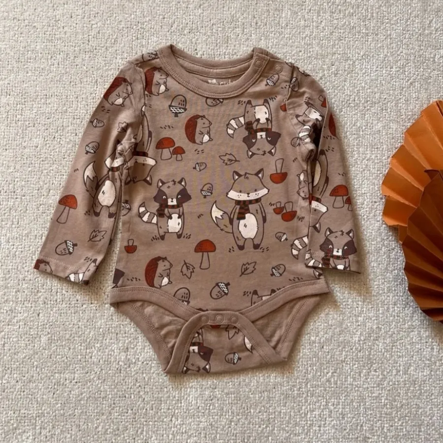 بادی زیردکمه کودک