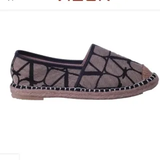 کالج کنفی زیبا