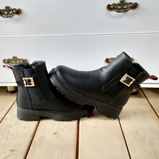 بوت ایتالیایی