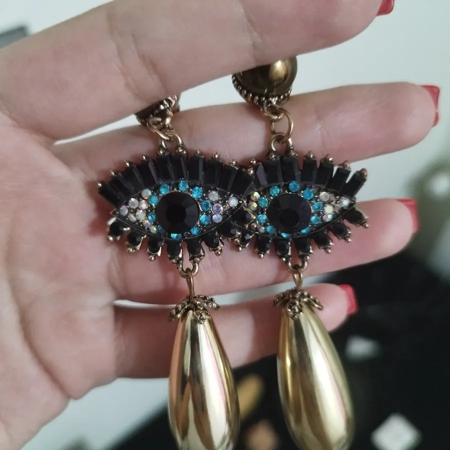 گوشواره طرح چشم