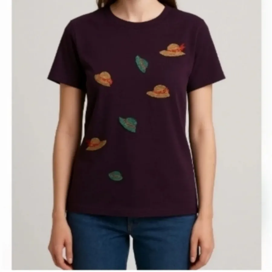 تیشرت گلدوزی