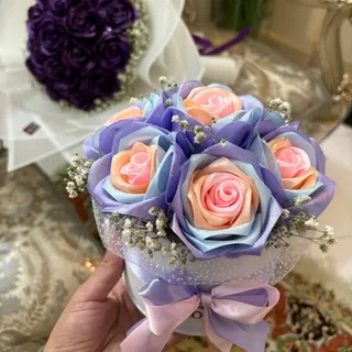 باکس گل 7 شاخه