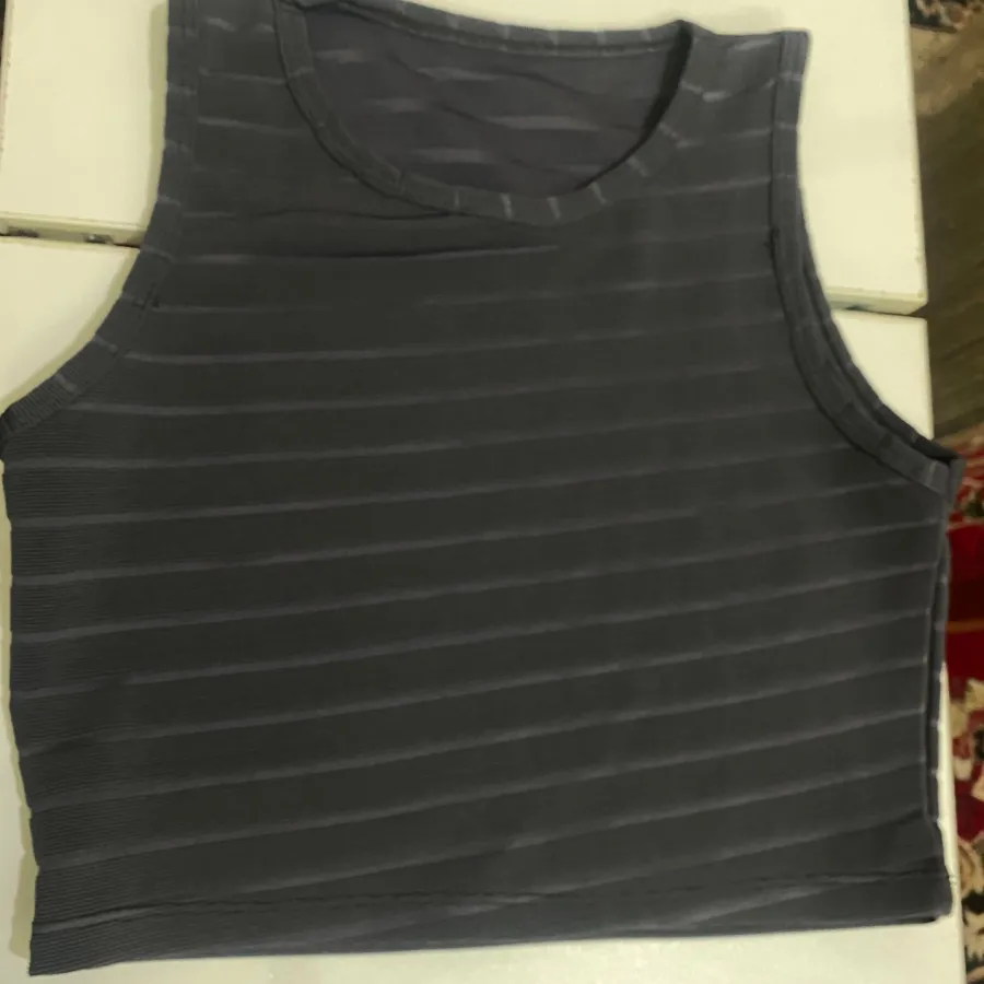 کراپ سورمه ای