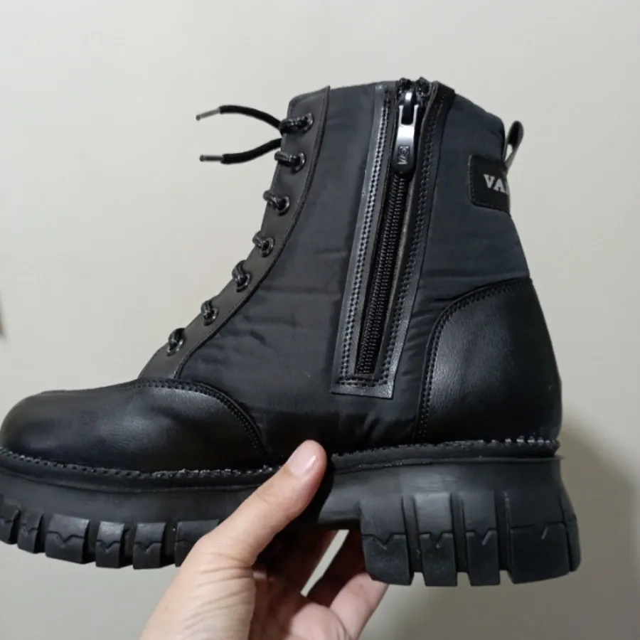 نیم بوت کاپشنی