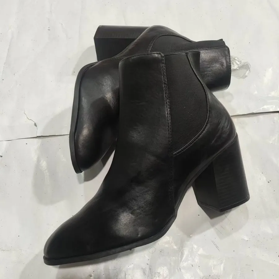 بوت زنانه اورجینال