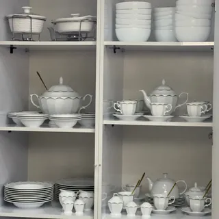 سرویس 18 نفره زرین