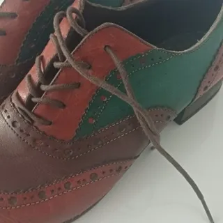 کفش چرم زنانه هشت ترک