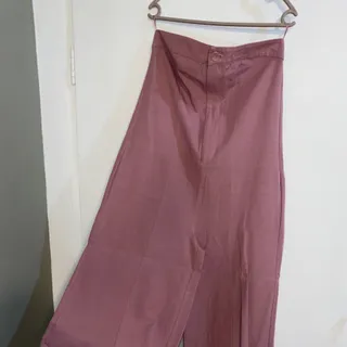 سر همی زارا لینن