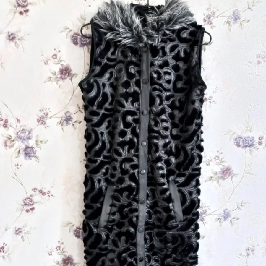 پافر چرم و خز مزونی