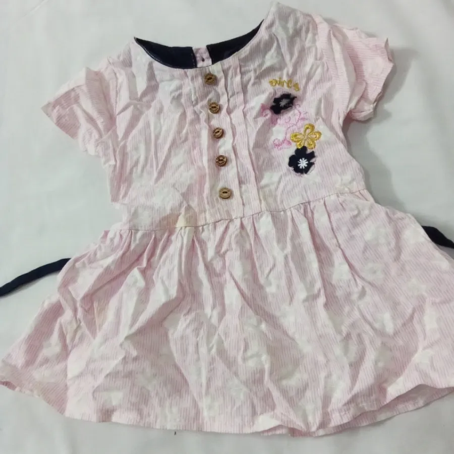 پیراهن بچگانه