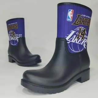 بوت ( ورق بزنید )