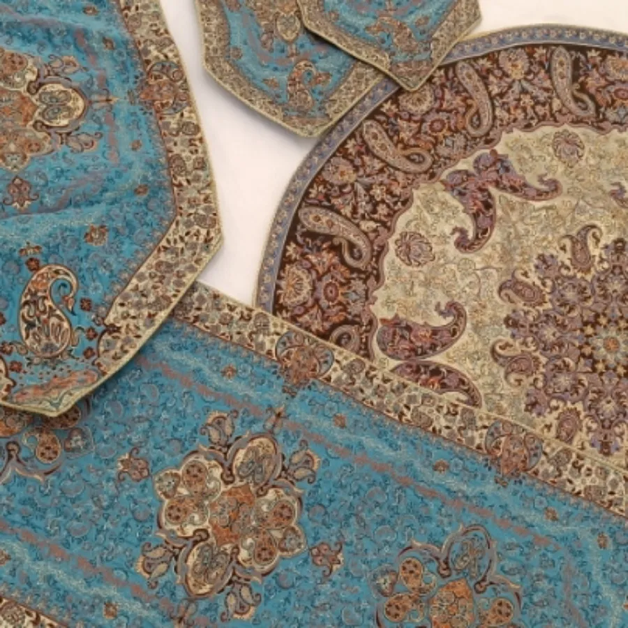 رومیزی ترمه ابریشم نفیس