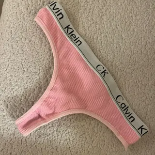 شورت کلوین کلین