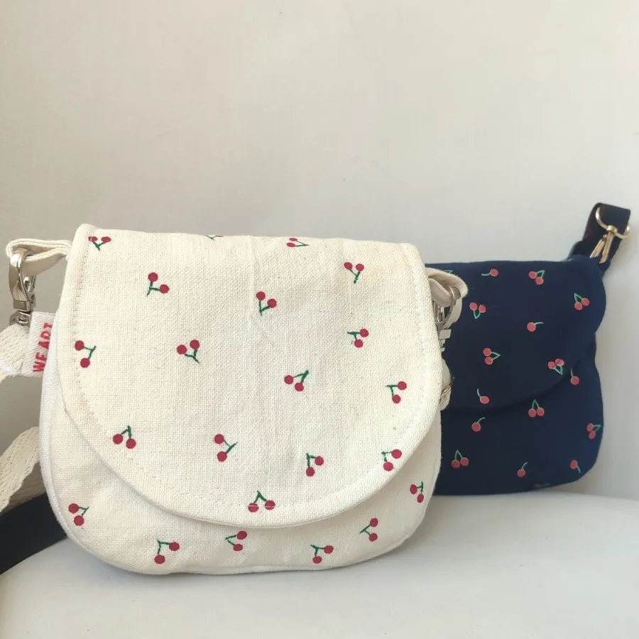 کیف رو دوشی آلبالو