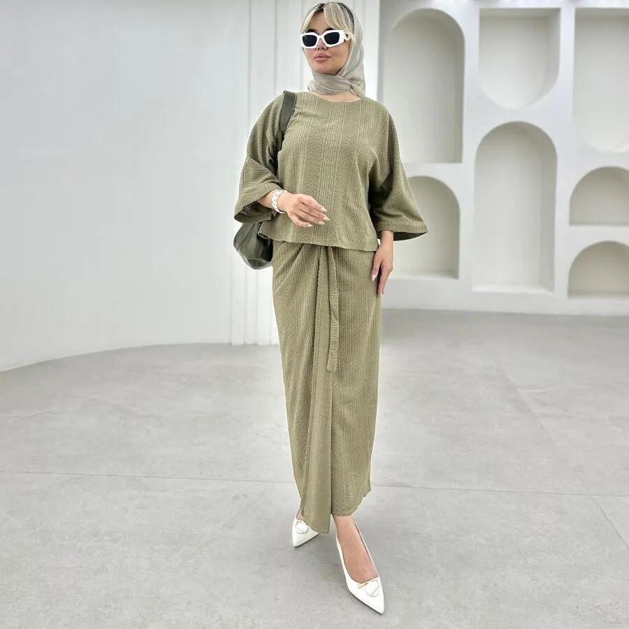 ست کت ودامن شیری روشن