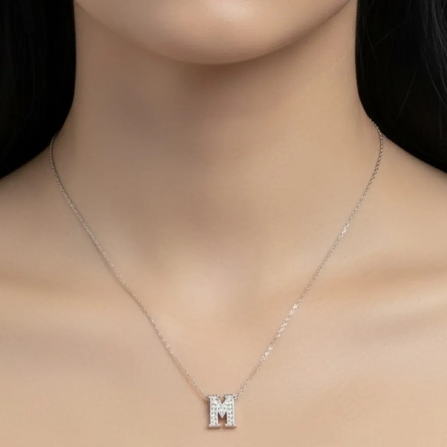 گردنبند M