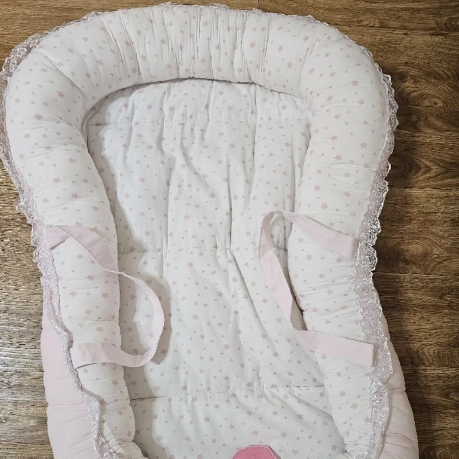 تشک حمل نوزاد زیبا و نو