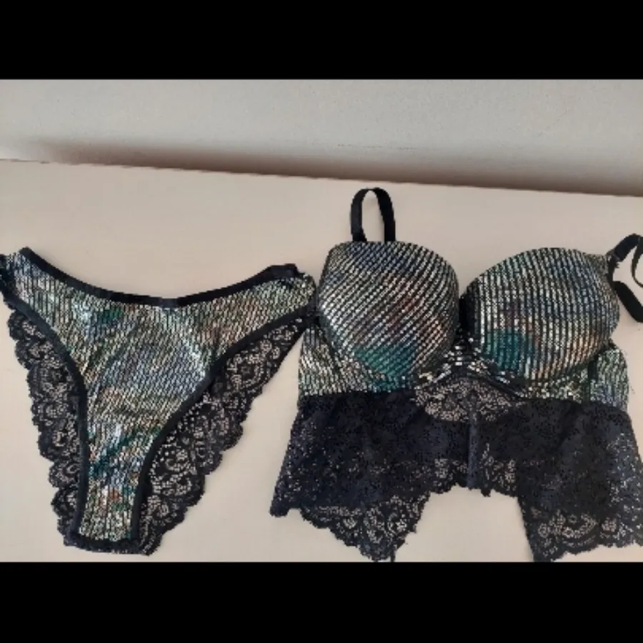 لباس زیر تور