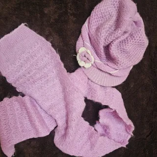 کلاه و شالگردن فرانسوی