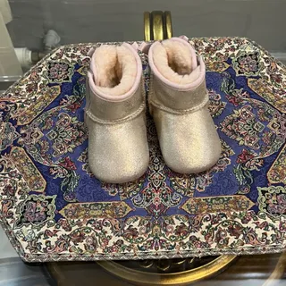 بوت مجلسی دخترونه