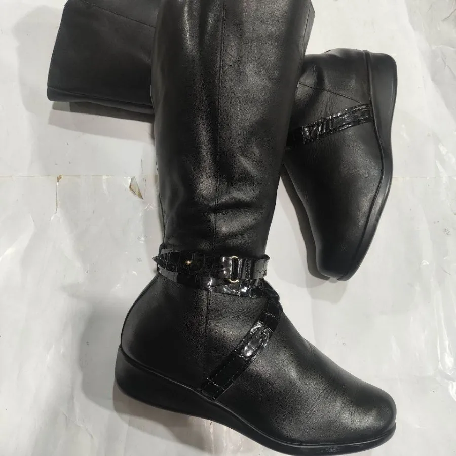 بوت زنانه اورجینال