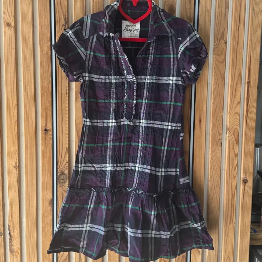 پیراهن عروسکی چیشتان