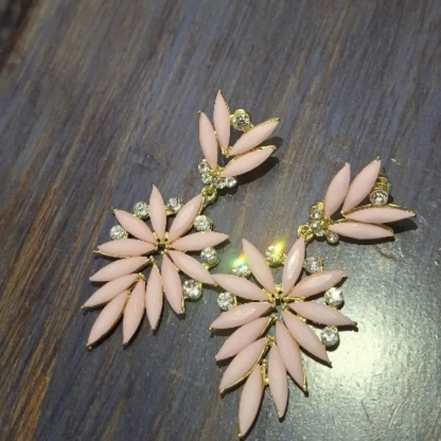 گوشواره زنانه