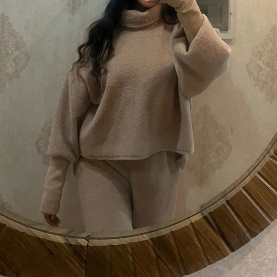 هودی شلوار رنگ کرمی