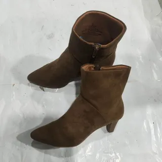 بوت زنانه اورجینال