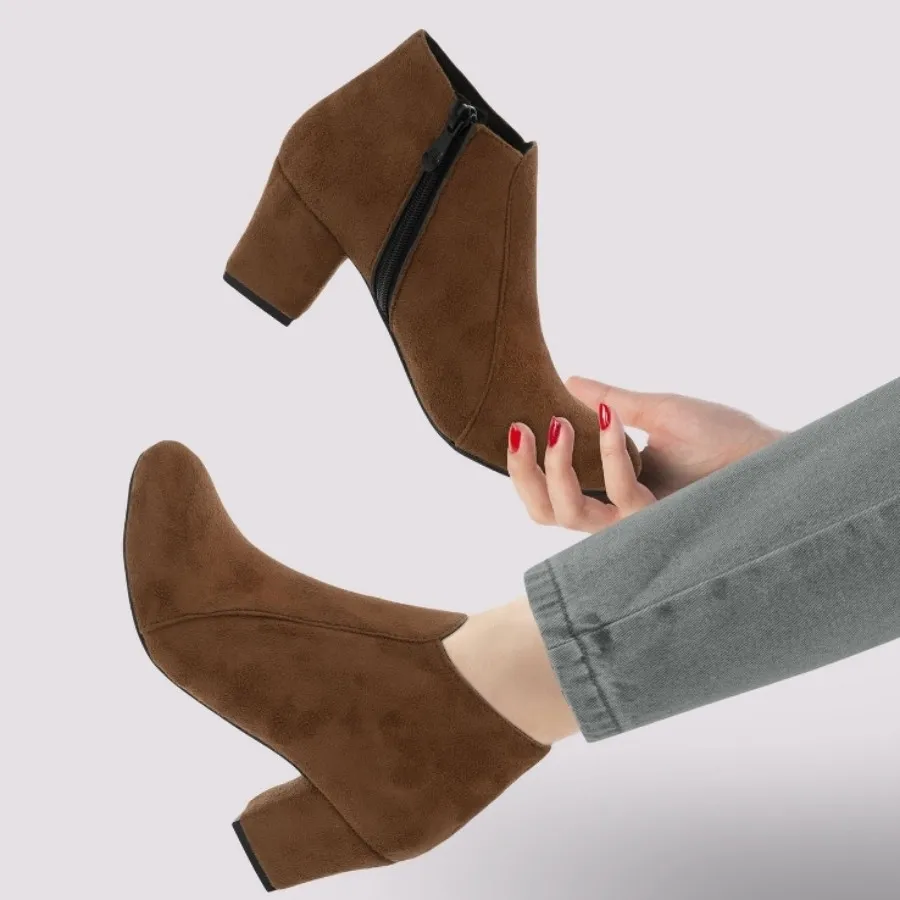 نیم بوت پاشنه دار سوییت