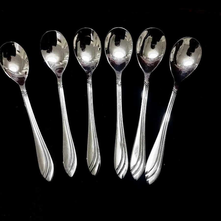 قاشق بستنی و تنقلات