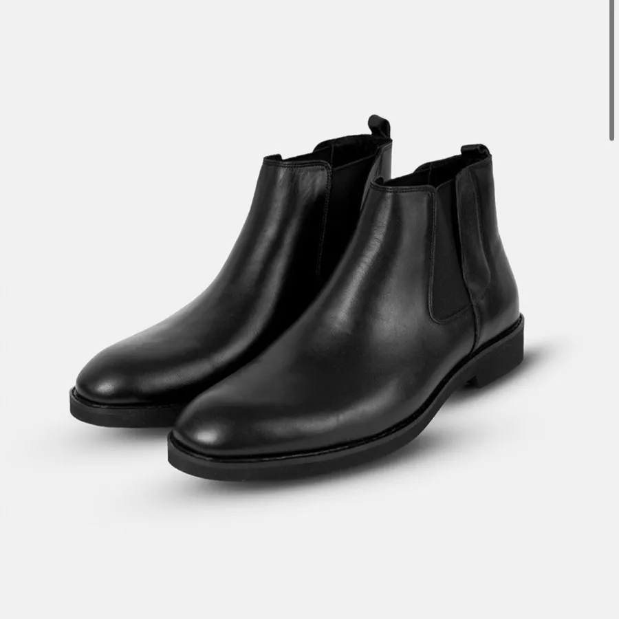 بوت چرم نفیس مردانه