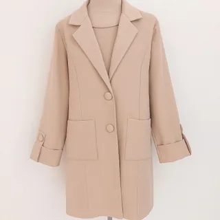 مانتو کتی کرم شیری