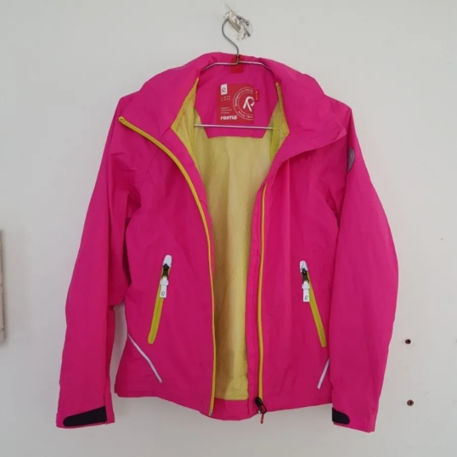 کاپشن برند پاییزه