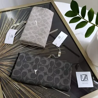 شال چهارفصل مارک کوچ