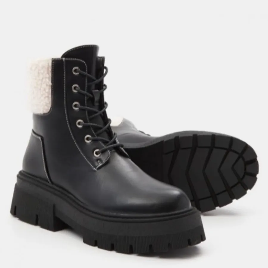 بوت برند sinsay