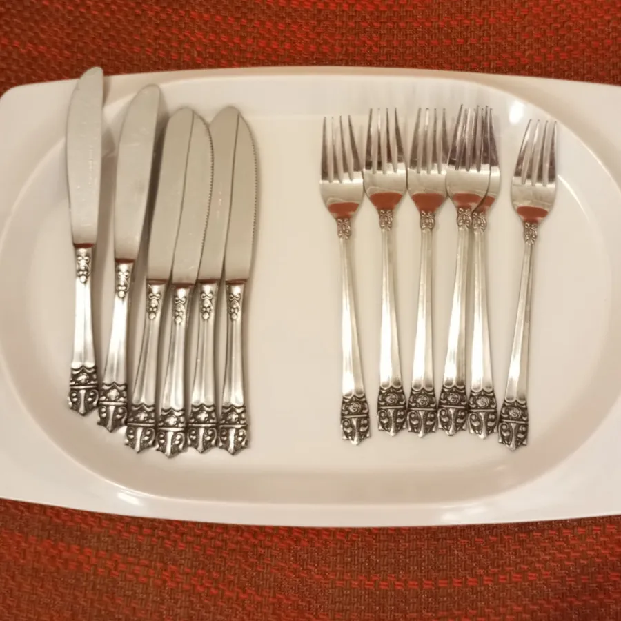 سرویس کارد و چنگال استیل