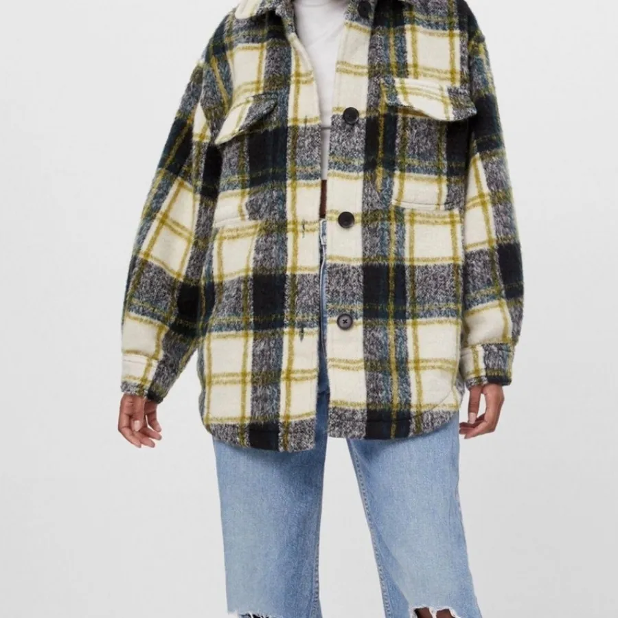 کت پشمی bershka