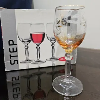 گیلاس عسلی پاشاباغچه