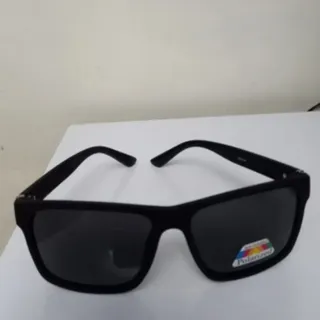 عینک آفتابی