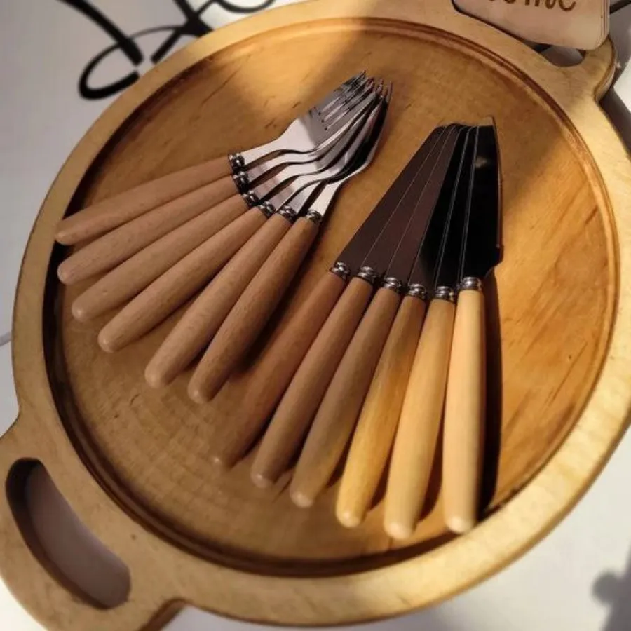 چاقووچنگال دسته چوبی