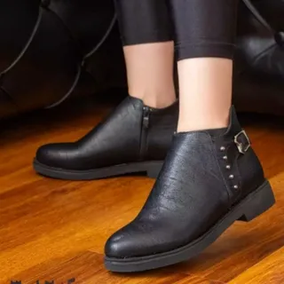 کفش نیم ساق طبی