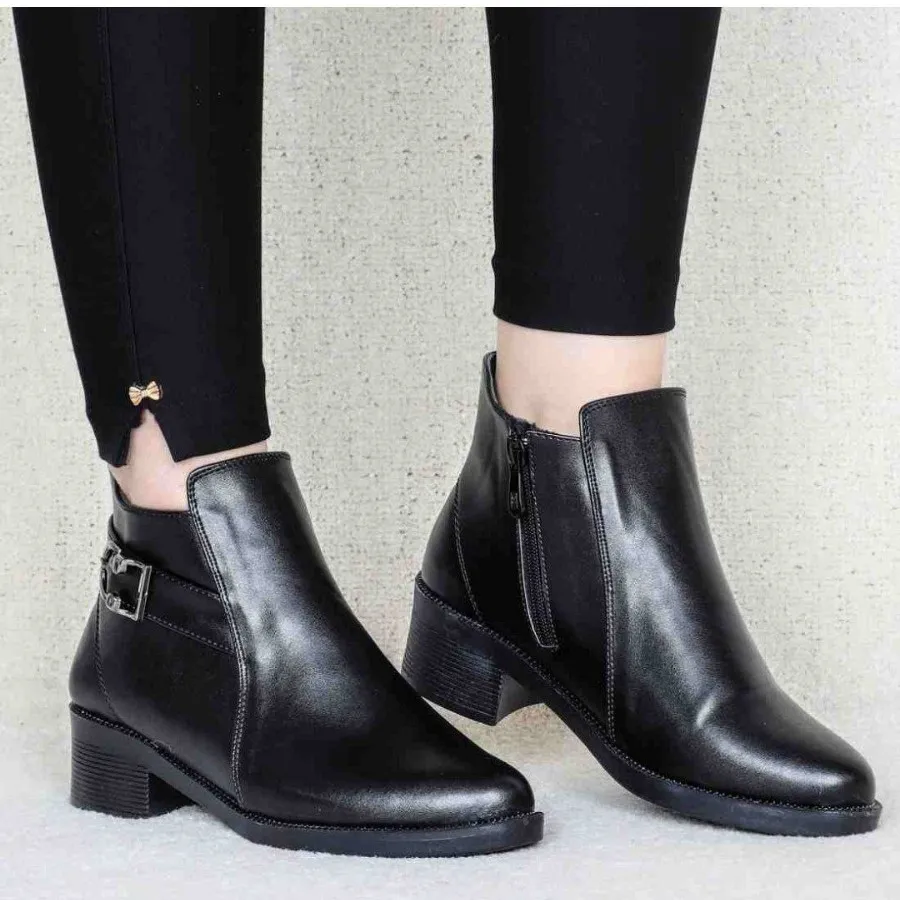 کفش نیم بوت