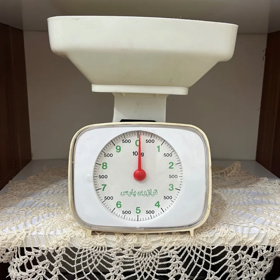 ترازوی عتیقه