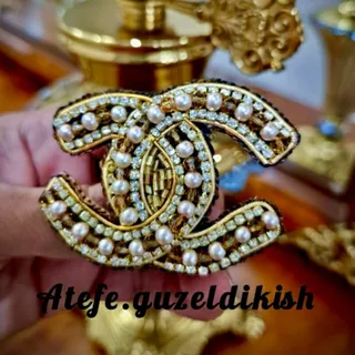 گلسینه جواهردوزی